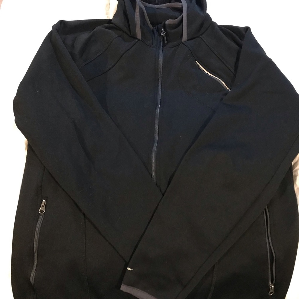 Black workout sweater